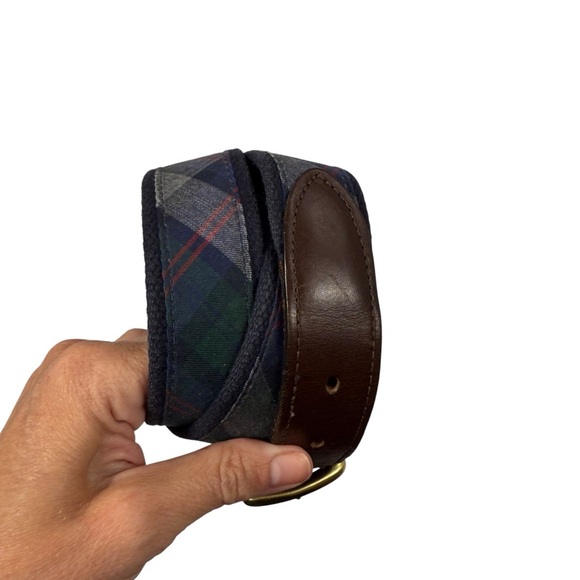 Vineyard Vines tartan plaid leather trim belt preppy academia size 32 - Picture 1 of 3